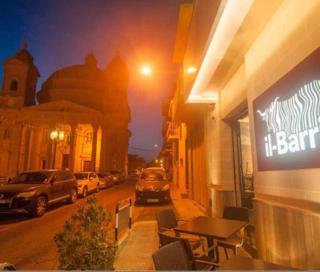 Central, Fully Equipped Modern Apartment - 2 - 8