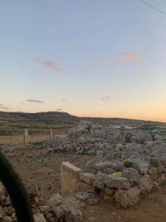Central, Fully Equipped Modern Apartment - 2 - Mġarr - 3