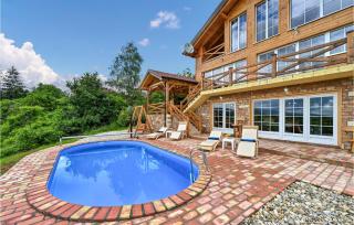 3 Bedroom Lovely Home In Jelenscak - Donje Makojišće - 9