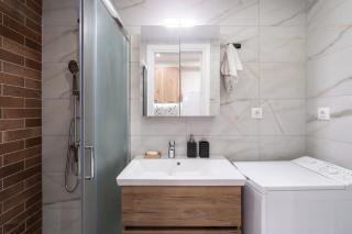 Downtown Charming Studio 5' to Evangelismos Metro - Athen - 4