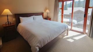 Woodhaven #19 by Bear Country - 4