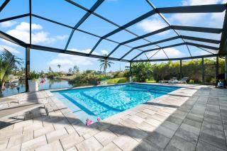 Entire Luxury Duplex Gulf Access Heated Saltwater Pool - Cape Coral - 6