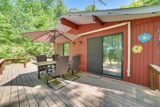 Rose City Cabin with Fire Pit and Lake Access - 9