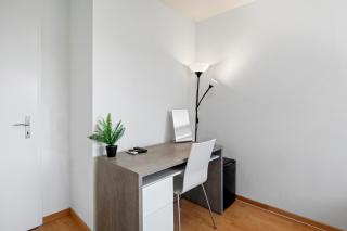 Spacious-Excellent Connection-Parking-Washer - Winterthur - 7