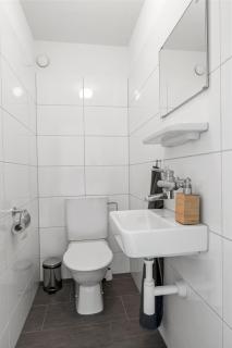 Spacious-Excellent Connection-Parking-Washer - Winterthur - 2