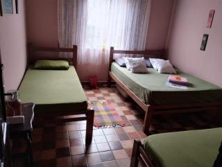 Hostel e Hospedaria Familiar Artesanal - Ubatuba - 4