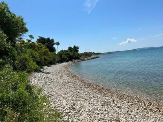 Luni - Zadar - 1