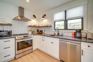 Beautiful Cape May Cottage Walk to Beach and Mall! - Cape May - 3