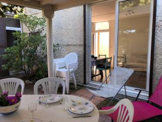 Villa T4 pour 8 pers. à 350m de la plage avec 3 terrasses, parking privé et équipements complets - FR-1-81-415 - Port Leucate - 2
