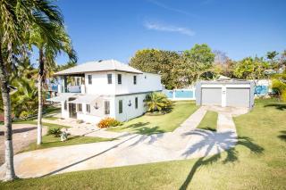Ocean Front Villa, 2 Private Pools, BBQ, Tennis court and more! - Vega Baja - 1