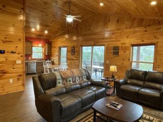 Charming Ruby Bear Home with Amazing View - Tellico Plains - 7