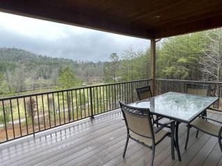 Charming Ruby Bear Home with Amazing View - Tellico Plains - 1