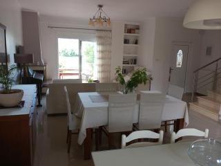Arbutus house - 1