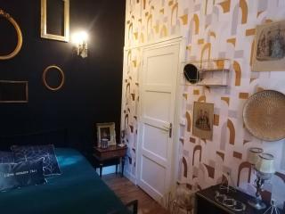 Chez mamie framboise centre ville avec courette - 1