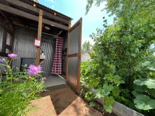 Violet Cottage at Zenzen Gardens - Paonia - 6
