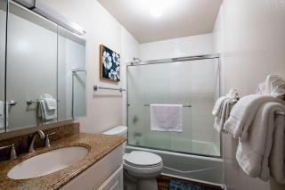 Just Remodeled-Amazing Ocean Views over Lush Golf Course-Country Club Villas 320 - Kailua-Kona - 8