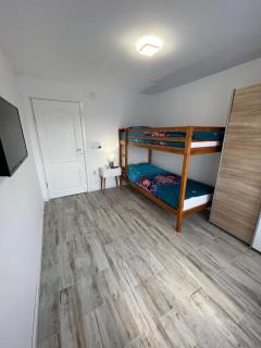 Luxurious apartment with 3 rooms and 2 bathrooms in Corabia - Corabia - 5