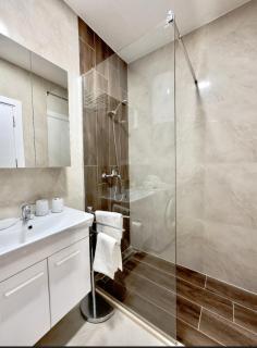 Studio apartment, 5 minutes to the beach - Bar - 4