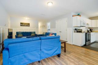 Walk to Atlantic Beach Family Gem with Fenced Yard - Myrtle Beach - 6