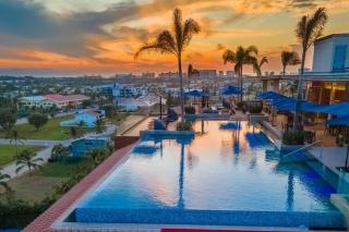 Beautiful 3BR Condo with amazing rooftop terrace - 0