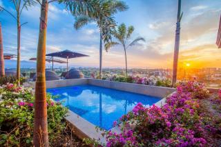 Beautiful 3BR Condo with amazing rooftop terrace - 2