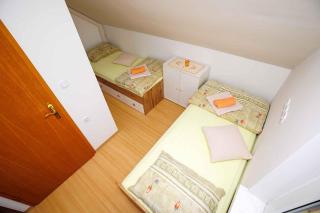Holiday home in Adlesici - Dolenjska & Bela krajina Unter- & Weißkrain 44970 - 2