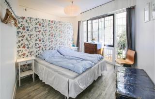 Awesome Apartment In Sete With Wifi - 4