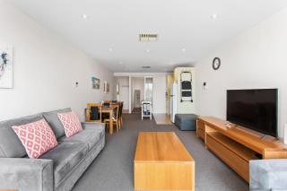 Belle Escapes - Getaway on Colley - 5