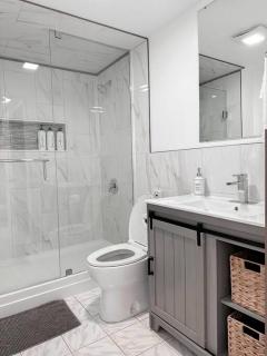 The Victoria Suite in Elora- King Bed - Elora - 1