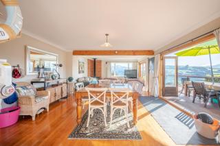 Harbour Views - Akaroa Holiday Home - Akaroa - 3
