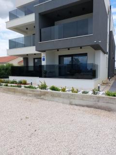 Luxury beachfront Villa Crystal Aenona - by TA Leut Agency - Nin - 0