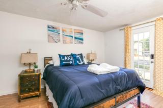 Walk to Parks! Dining & Lake! Close to Hike Trails! - Watkins Glen - 9