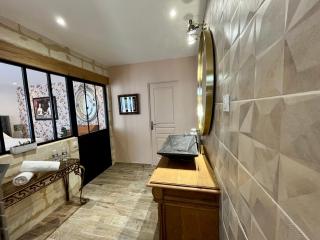 Cave Auger La Maison d'Hôtes - 2