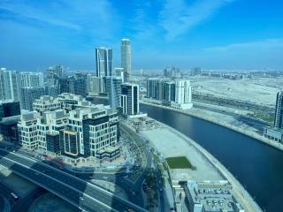 Canal View, Luxurious Studio In Downtown Dubai - Dubai - 0