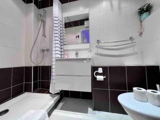 Au petit QG: Apt cosy pour 2 Prs, 200m des plages - Antibes - 1