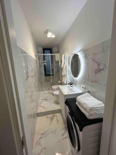 Studio Apartment Near Bocconi - Milan - 5