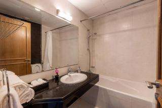 Super 2 Bedroom Sea View - Abu Dabi - 2