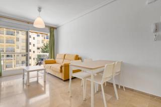 City apartment with pool in Fuengirola by Costarentals - Ref 216 - Santa Fe de los Boliches - 8