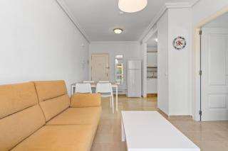 City apartment with pool in Fuengirola by Costarentals - Ref 216 - Santa Fe de los Boliches - 1