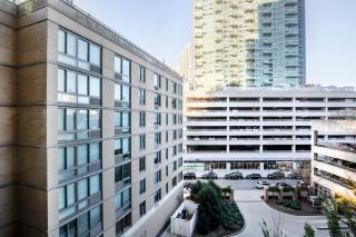 LIC 1br w doorman gym pool wd nr East River NYC-942 - New York - 7