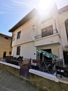 Guesthouse "Slavkova" - Sozopol - 0