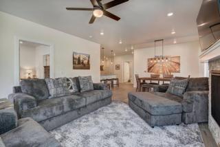 Clearwater Lofts - New! Modern 2 Bedroom Near Keystone Lake - 7