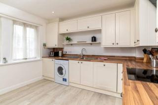 2 Alexandra Court - 6