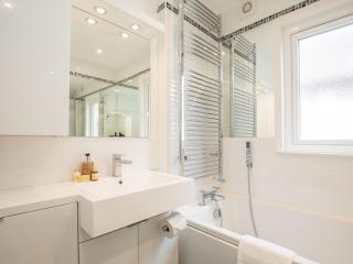 Trendy Flat in Sunninghills Village Atmosphere - Pass the Keys - 6