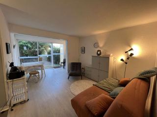 Charmant T2 avec Jardinet, Parking Privé, à 150m de la Plage – Sud, 4 Pers. - FR-1-701-68 - 8
