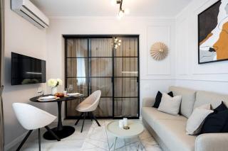 Charming Central Apartment - Netflix + Balcony - Bucarest - 6