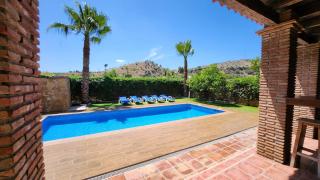 CASA PEPE Y MARI CON PISCINA - 8