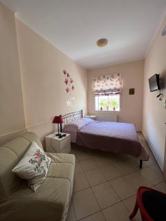 Maria's guesthouse - 1