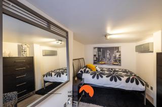 #041 Future House by Home Holidays - 3