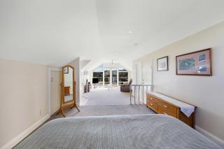 Logans Beach Apartments - The Loft - Warrnambool - 1